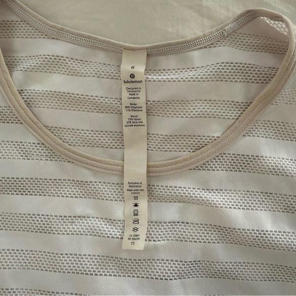 •lululemon - Off and Running Tank• - Picture 5 of 9